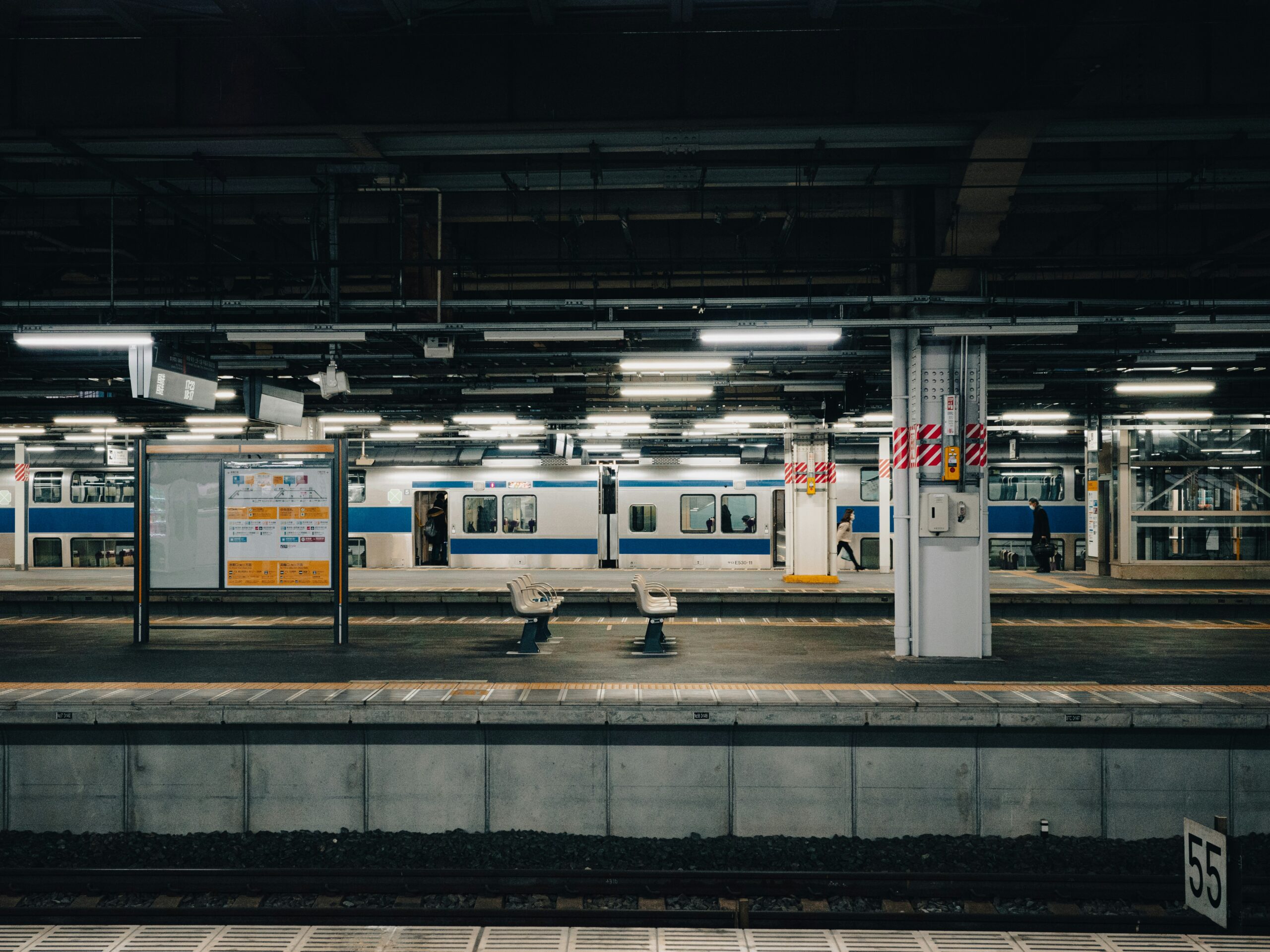 駅のホーム